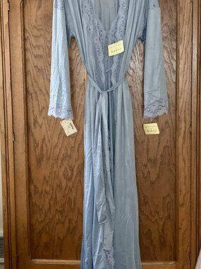 NWT Vintage Tom Bezduda for BARAD & Co. Blue Nightgown and Robe Set M USA